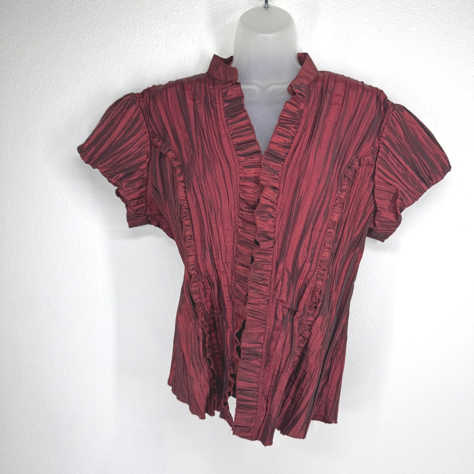 Womens XL Burgundy Ruffle Button Up Blouse Short Sleeve Renfaire Dark Romantic