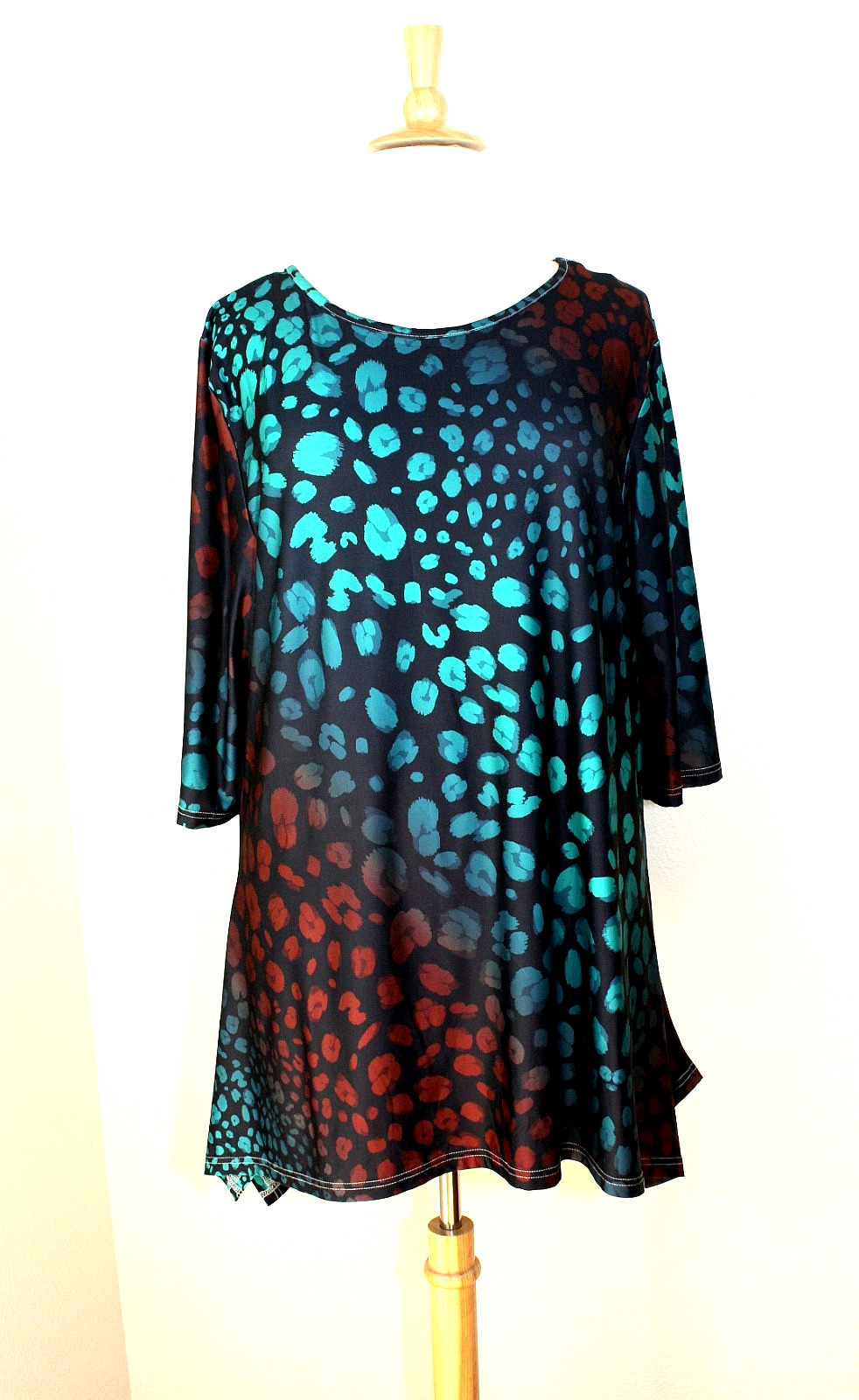 LILY By FIRMIANA Casual Tunic Top 3/4 Sl Shaped Hem Multicolor Print Plus 4X #03