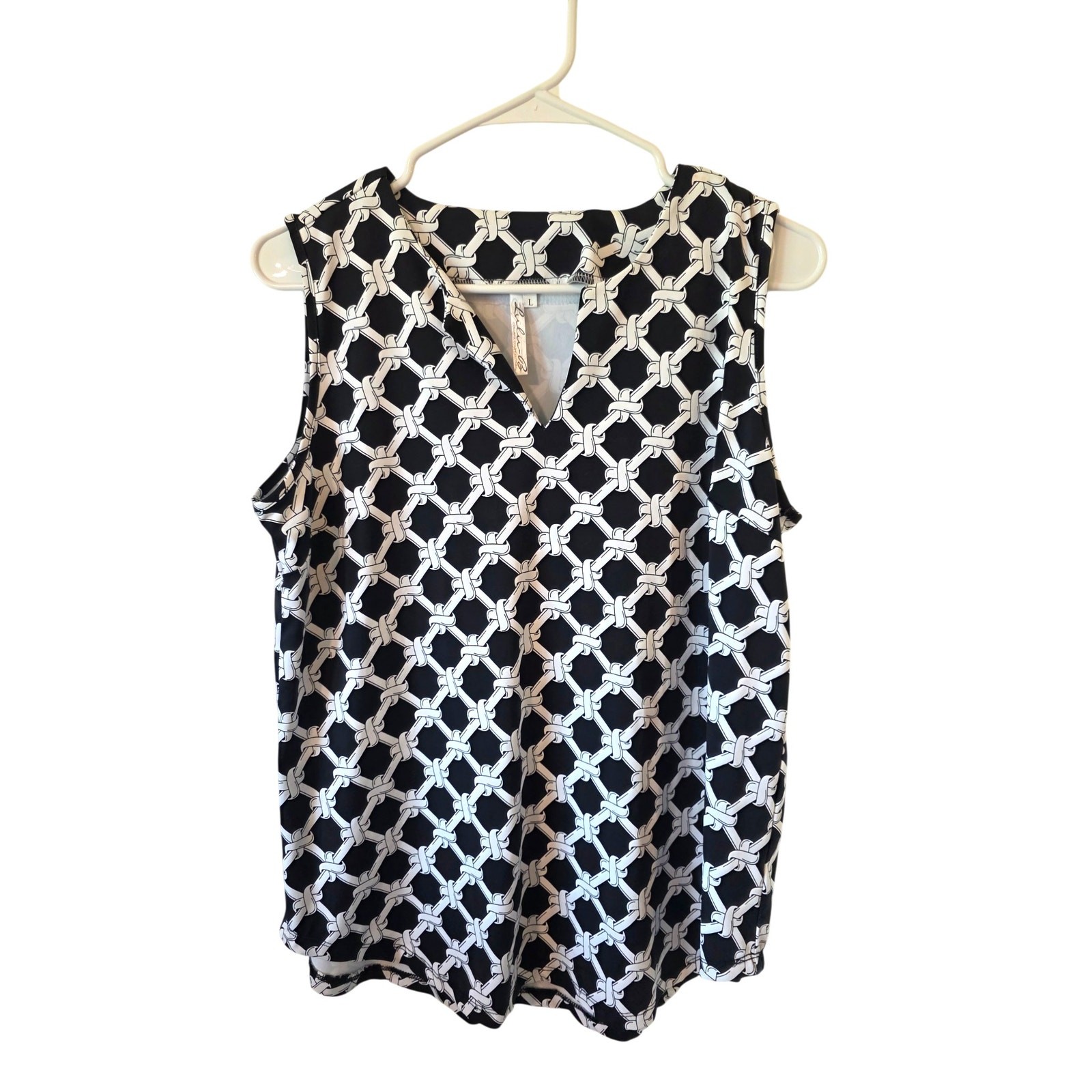 Lulu-B Womens Tinsley Sleeveless V-neck Top Size Large Black White