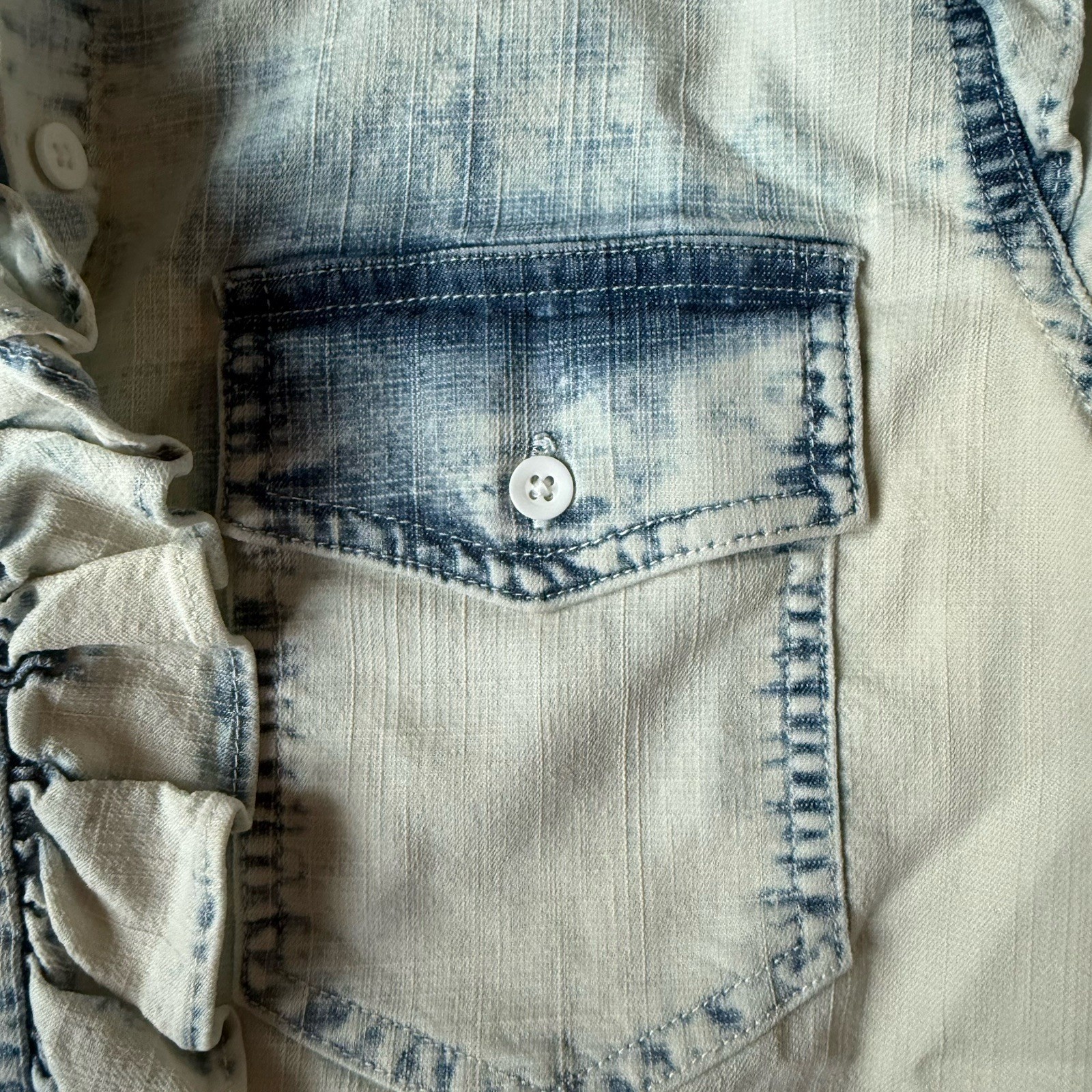 Alice + Olivia Jeans Ruffle Chambray Button Front Blouse Top XS Blue Ocean Blues