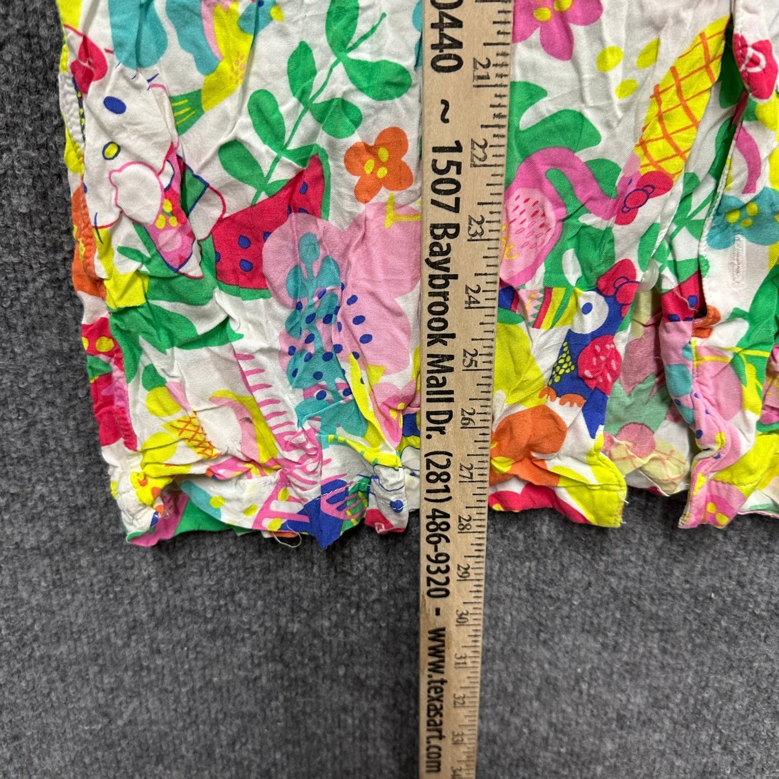 Hello Kitty Button Up Shirt Womens Size L Rayon Tropical Floral Toucan Colorful