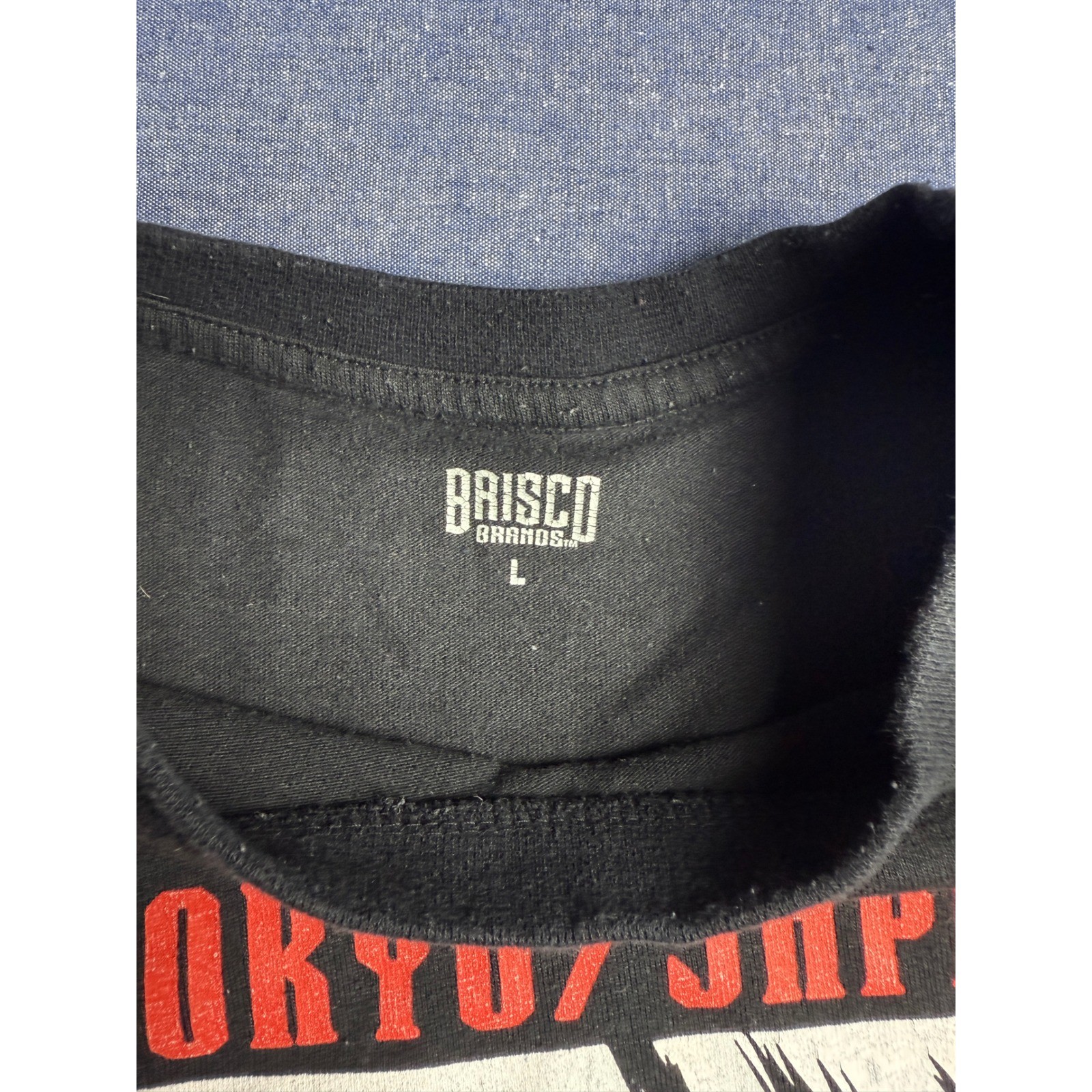 Brisco Brands Tokyo Japan Anime Graphic Tee Black Cropped T-Shirt Large