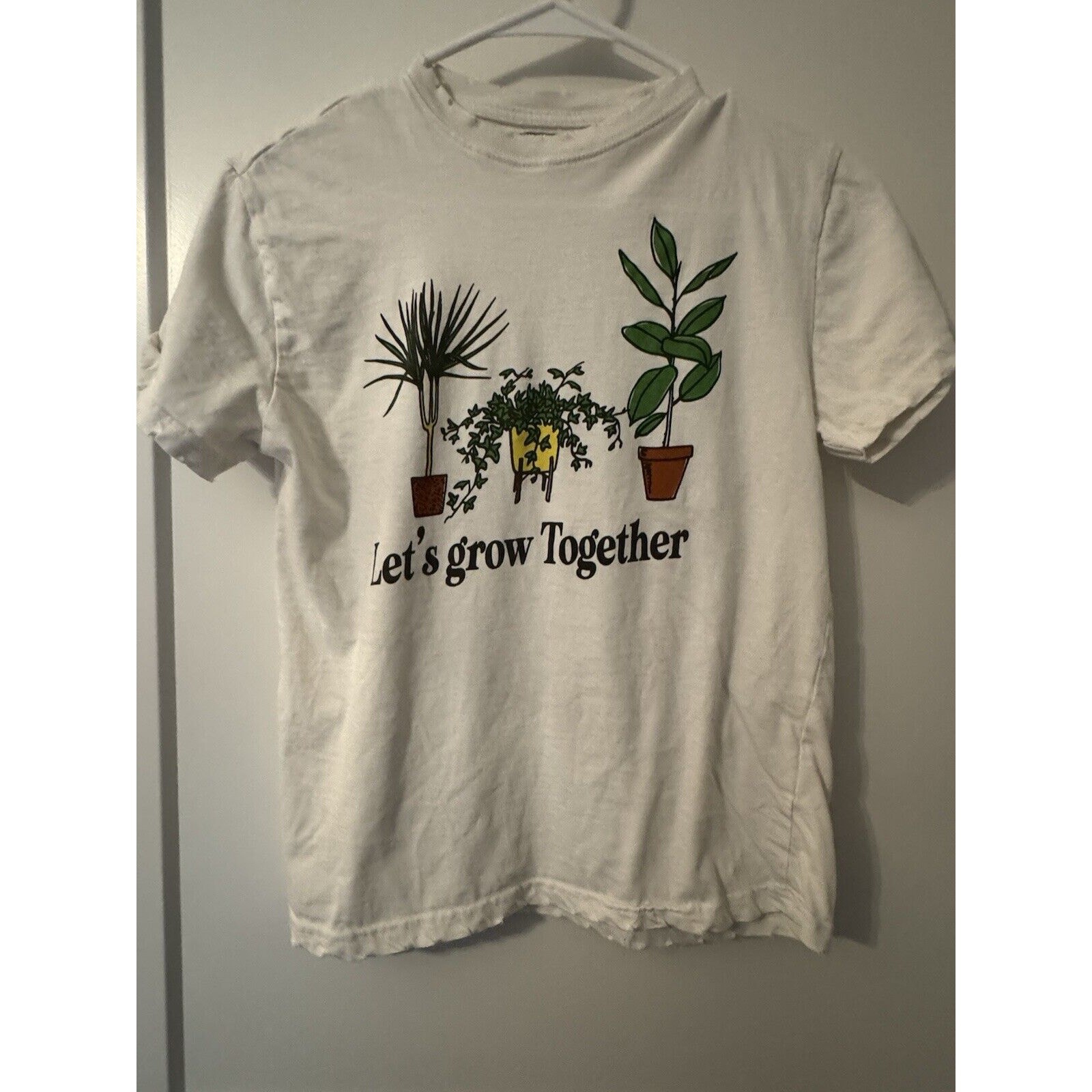 Let’s Grow Together Short Sleeve T-Shirt Cream Plants Sz S