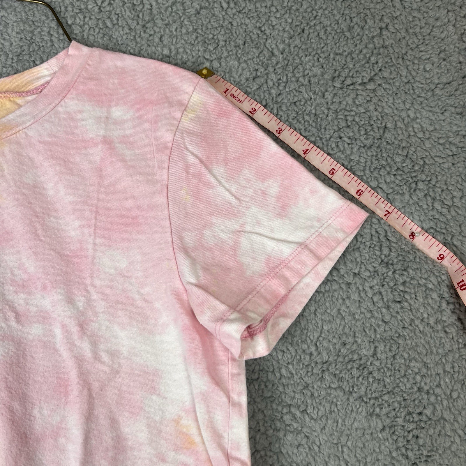 Wild Fable Women’s Size Small Yellow And Pink Tie Dye Shirt