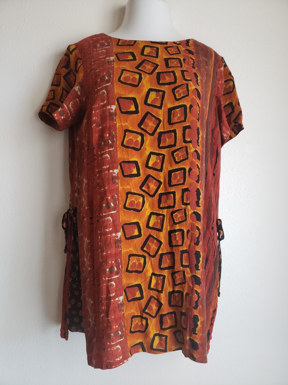 St Tropez West Sz 14 tunic top layered look orange/black print crinkle bust 44″
