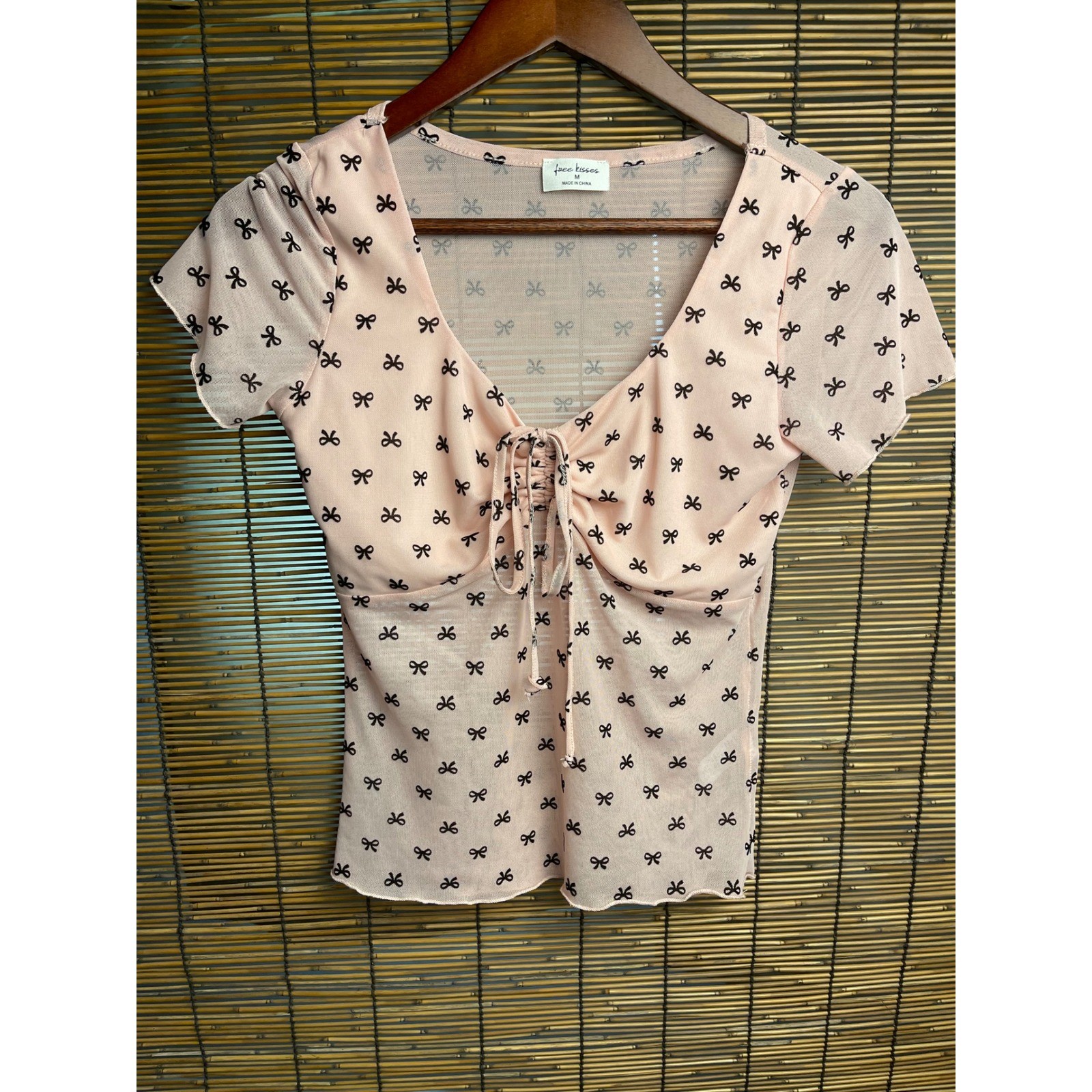 Free Kisses Pink Mesh Bow Print Tie Front Top Coquette Lettuce Trim Medium