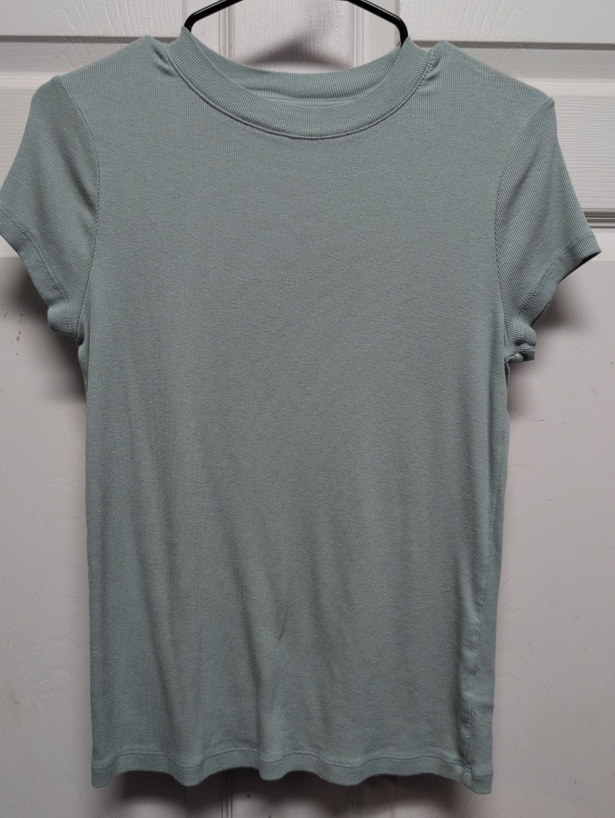 New Day Womens Green Mist T Shirt . Size S-M Short Sleeve Stretchy