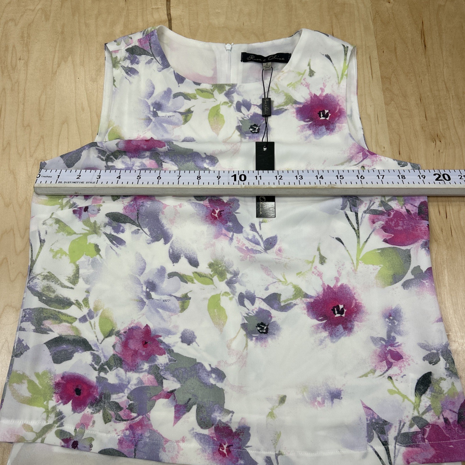 Rose & Olive Floral Blouse Womens Medium Sleeveless Sheer Layered Tank NWT
