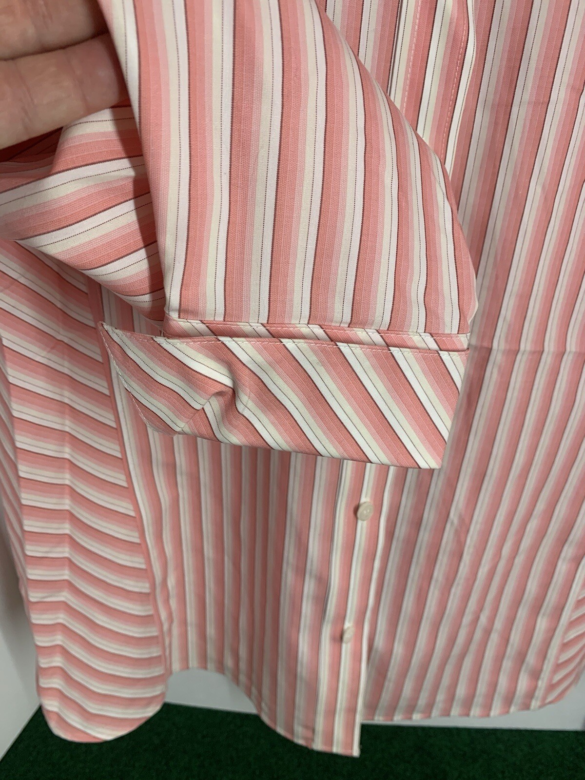 Women’s Liz Clairborne Striped Button-Up Easy Care Non-Iron Dress Shirt- Size 14