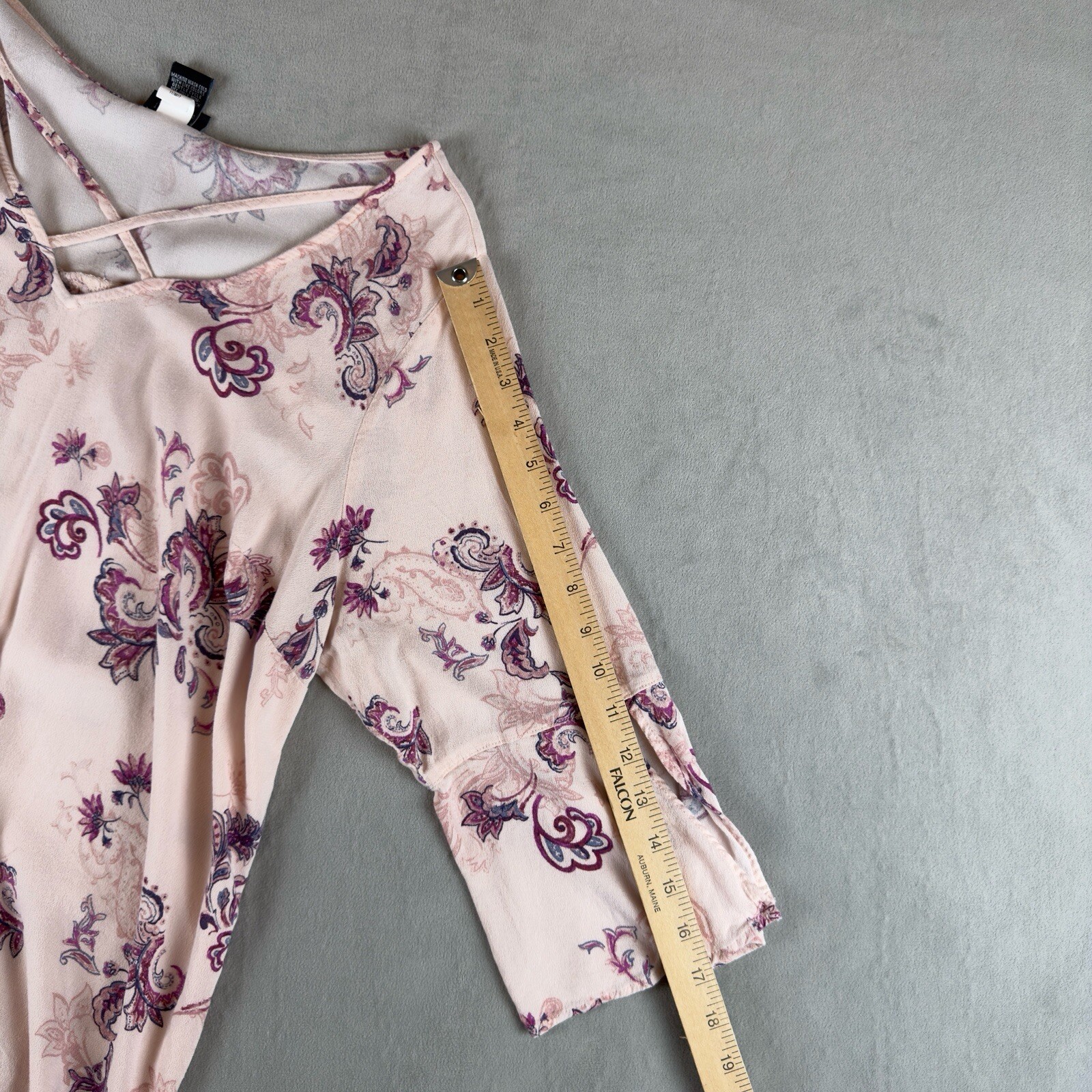 Torrid Bell Sleeve Crepe Blouse Womens 1 Pink Cross Strap Floral Paisley Top