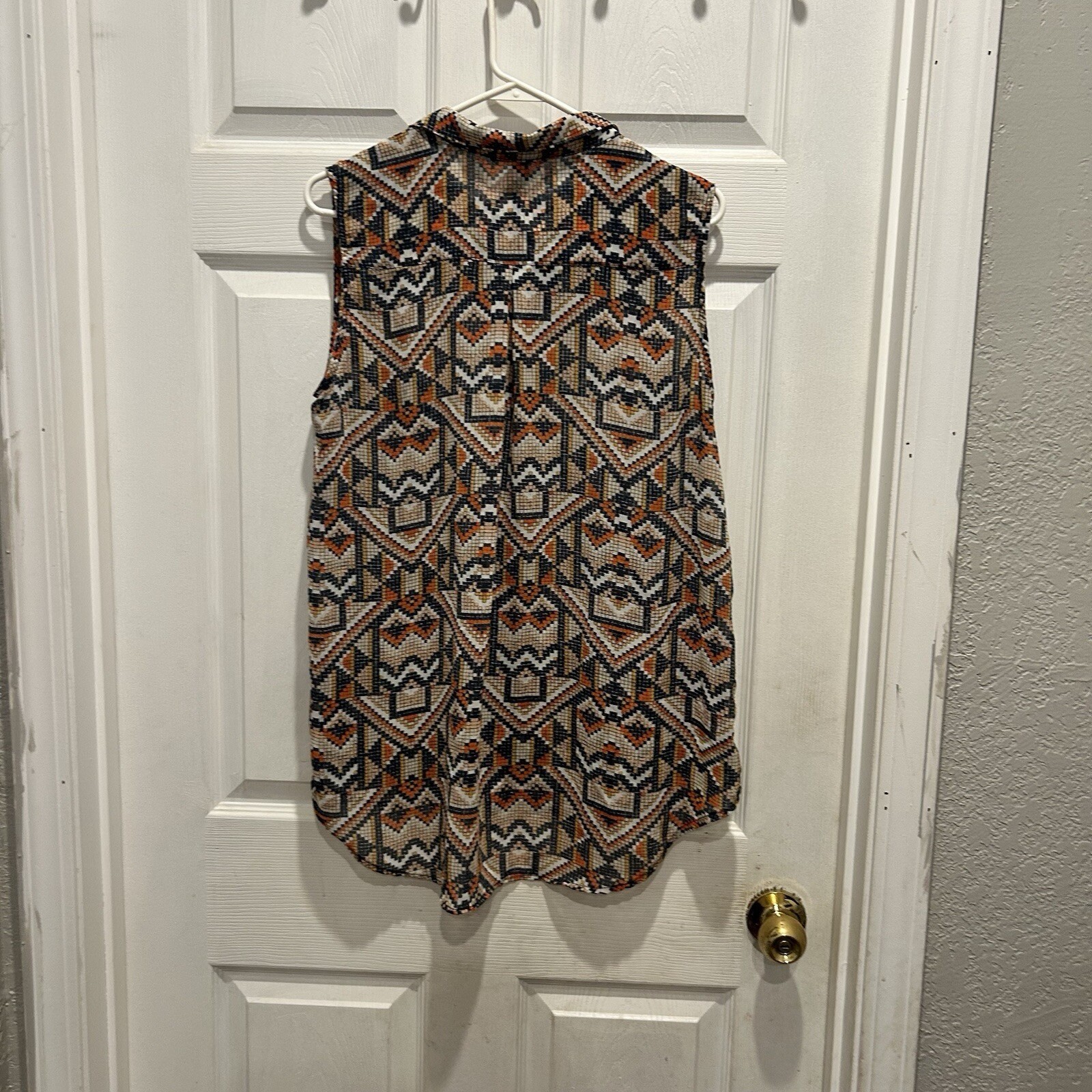 H&M Womens Geometric Tribal Print Sleeveless Button Down Blouse Orange Tan Sz 14