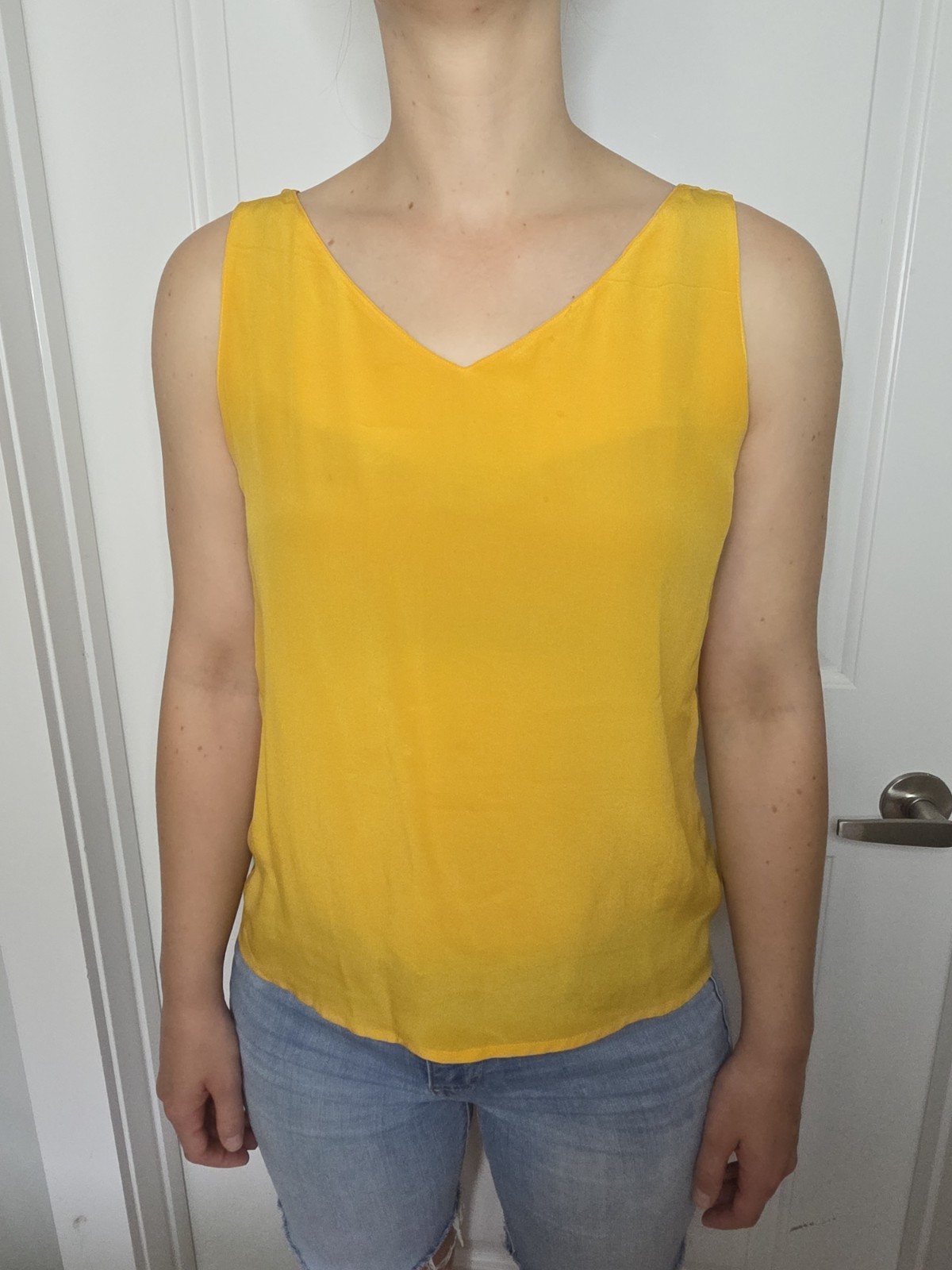 Kenar Women’s M Silk Satin Solid Tank Top Sleeveless V-Neck Yellow Pullover