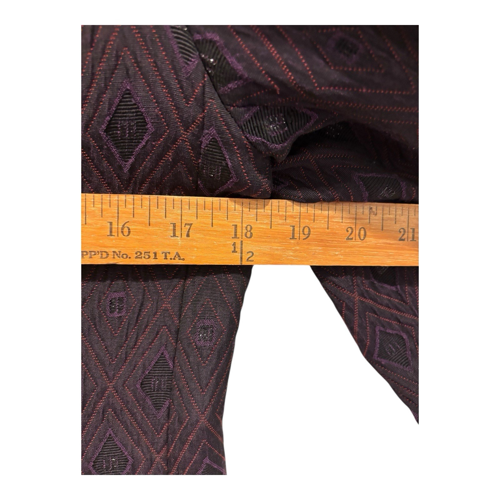 Coldwater Creek Top Womens 10 Maroon Button Up Long Cuff Sleeves Tunic Geometric