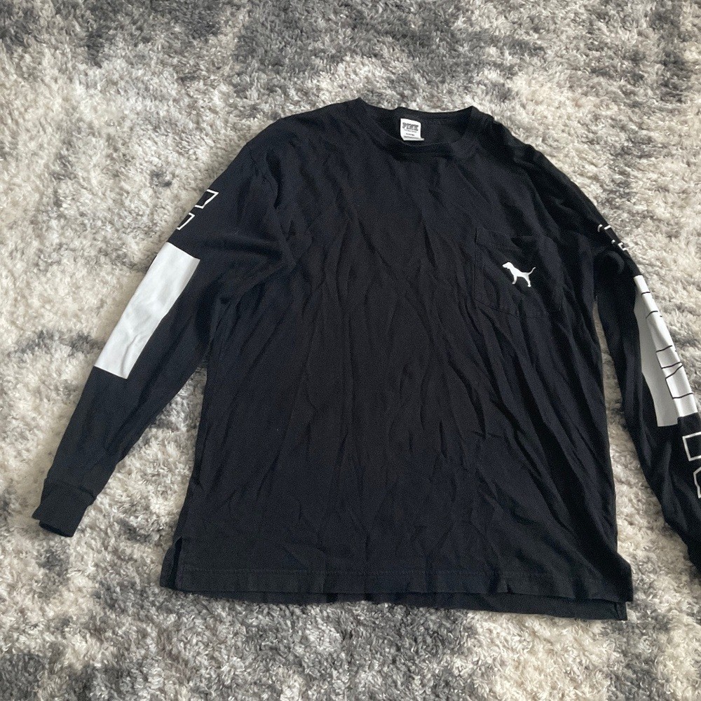 Victoria’s Secret PINK Long Sleeve Pocket T-Shirt Black White Logo Graphic XL