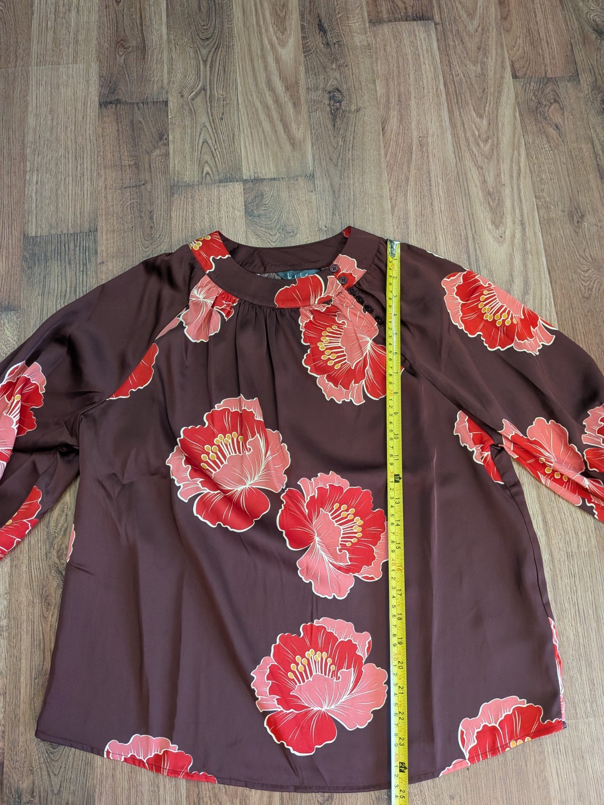 Nicole Miller Sz. M Floral 1/4 Button Neck LS Blouse New w/Tags