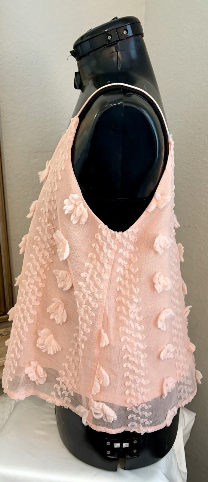 She + Sky Blush Pink Floral Textured Tank Top Sheer Sleeveless Blouse Size S