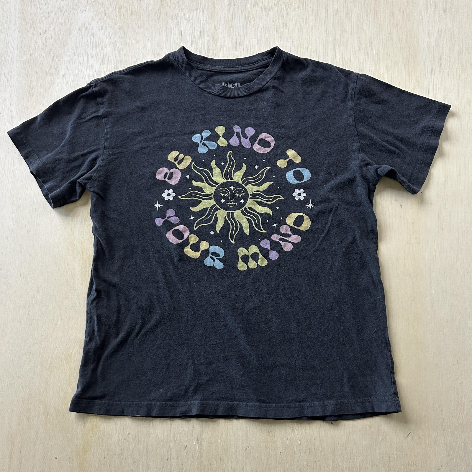 Golden Hour Shirt Womens Small Black Be Kind To Mind Sun Graphic T-Shirt