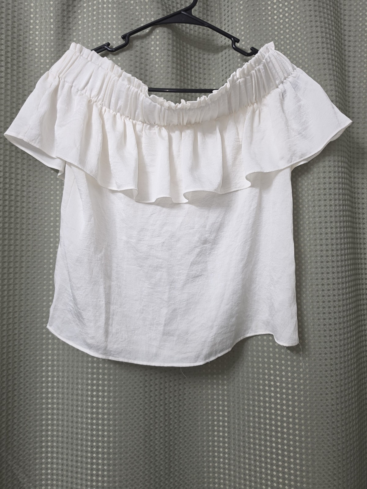 Express White Off Shoulder Ruffle Blouse Women’s Small Short Sleeve Summer Top