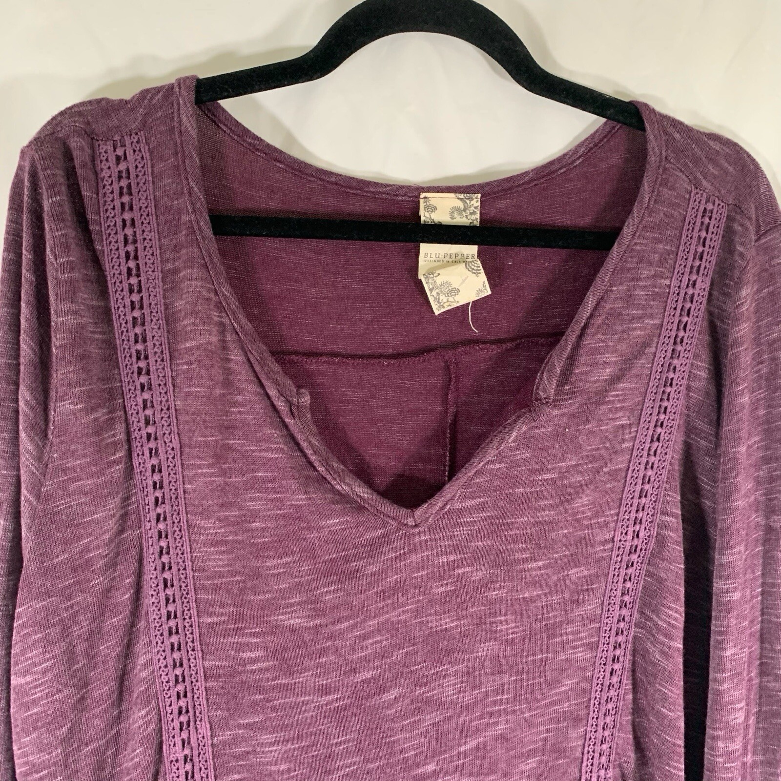 Blu Pepper Blouse Women’s XXL Red Vneck Long Sleeve Lightweight NWOT Dry Clean