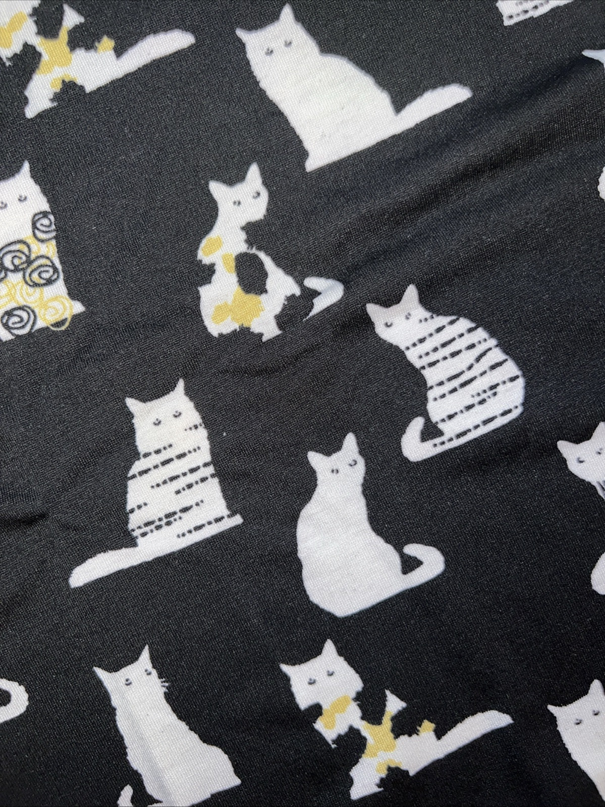 Lularoe Perfect T Tunic Medium 12/14 16 Black White Cats Kittens Animal Print 😻