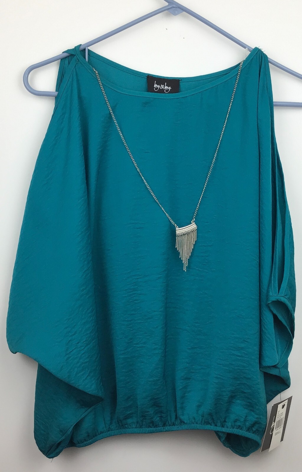 By & By Woman’s Sleeveless Small Turquoise-Teal Blouse