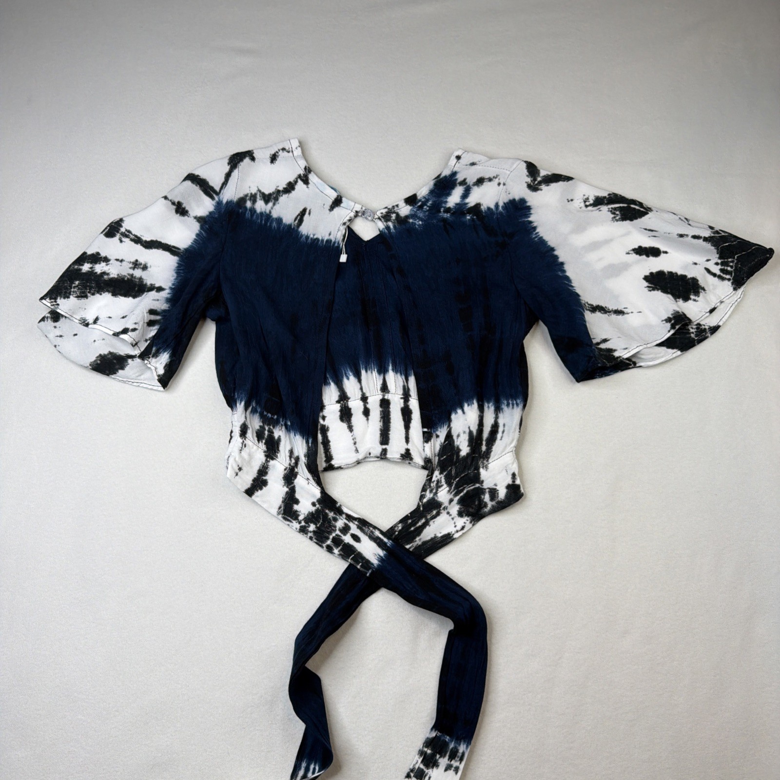 Rinjanie Batik Women’s Small? Tie Dye Rayon Crop Top Open Back Handmade