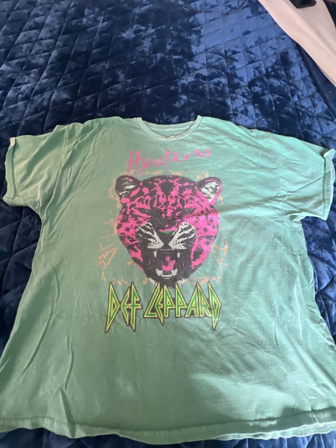 Def Leppard Hysteria Graphic Tee Green Pink Leopard Print 2X