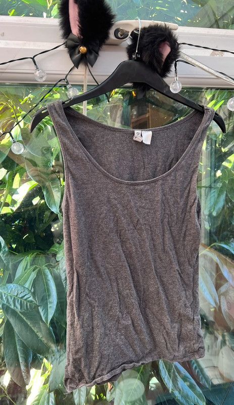 Simple Grey Vest Strappy Size M H&M Good Condition Plain Capsule Round Neck