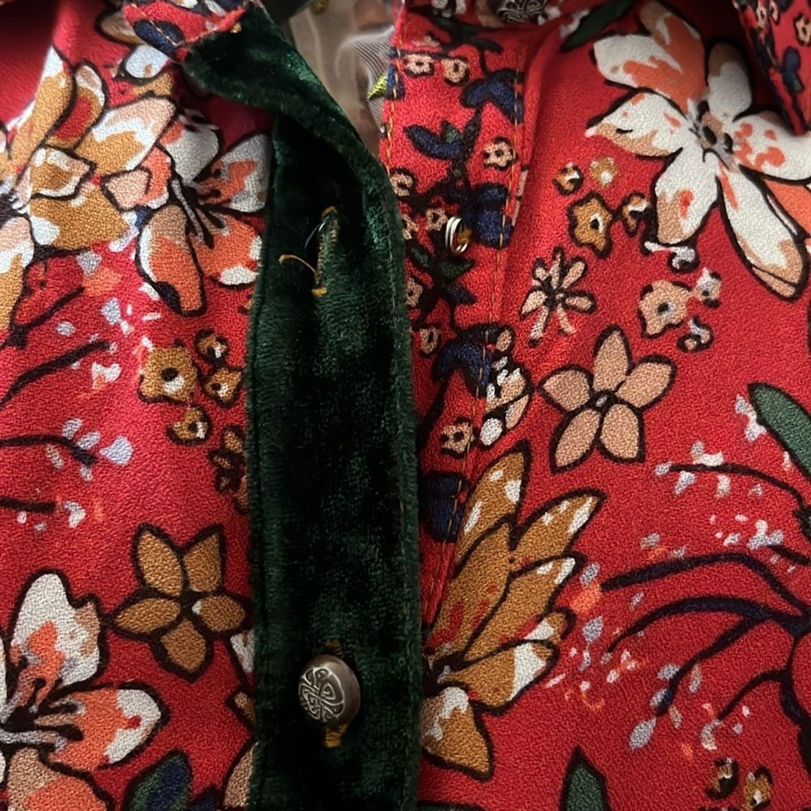 Arrata Silent Journey Button Down Top Sz S Floral Beaded Embroidered Festival