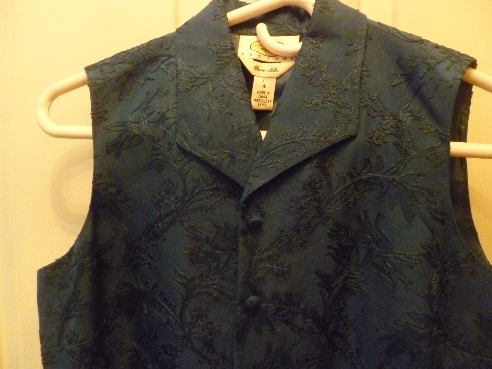 Talbots petites pure silk 4 collared button vest teal embroidered sleevless