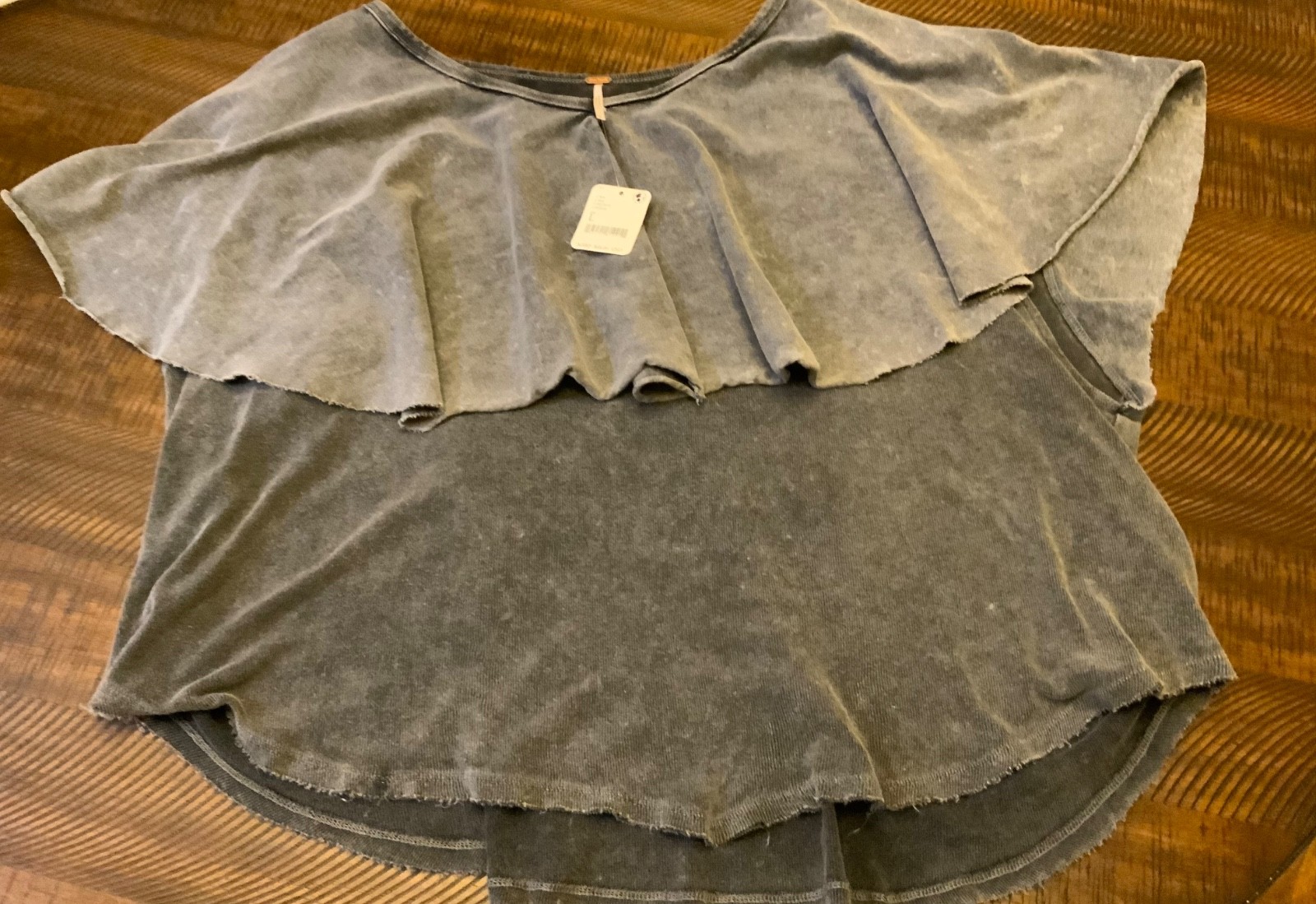 Free People Washed Charcoal Ruffle V-Neck Tee Large NWT