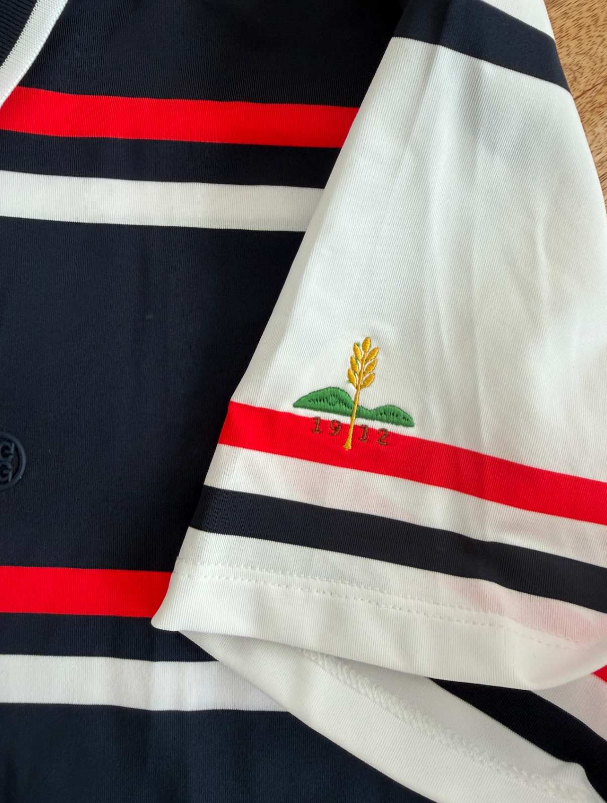 WOMEN’S G/FORE GOLF POLO / MEDIUM / NWT