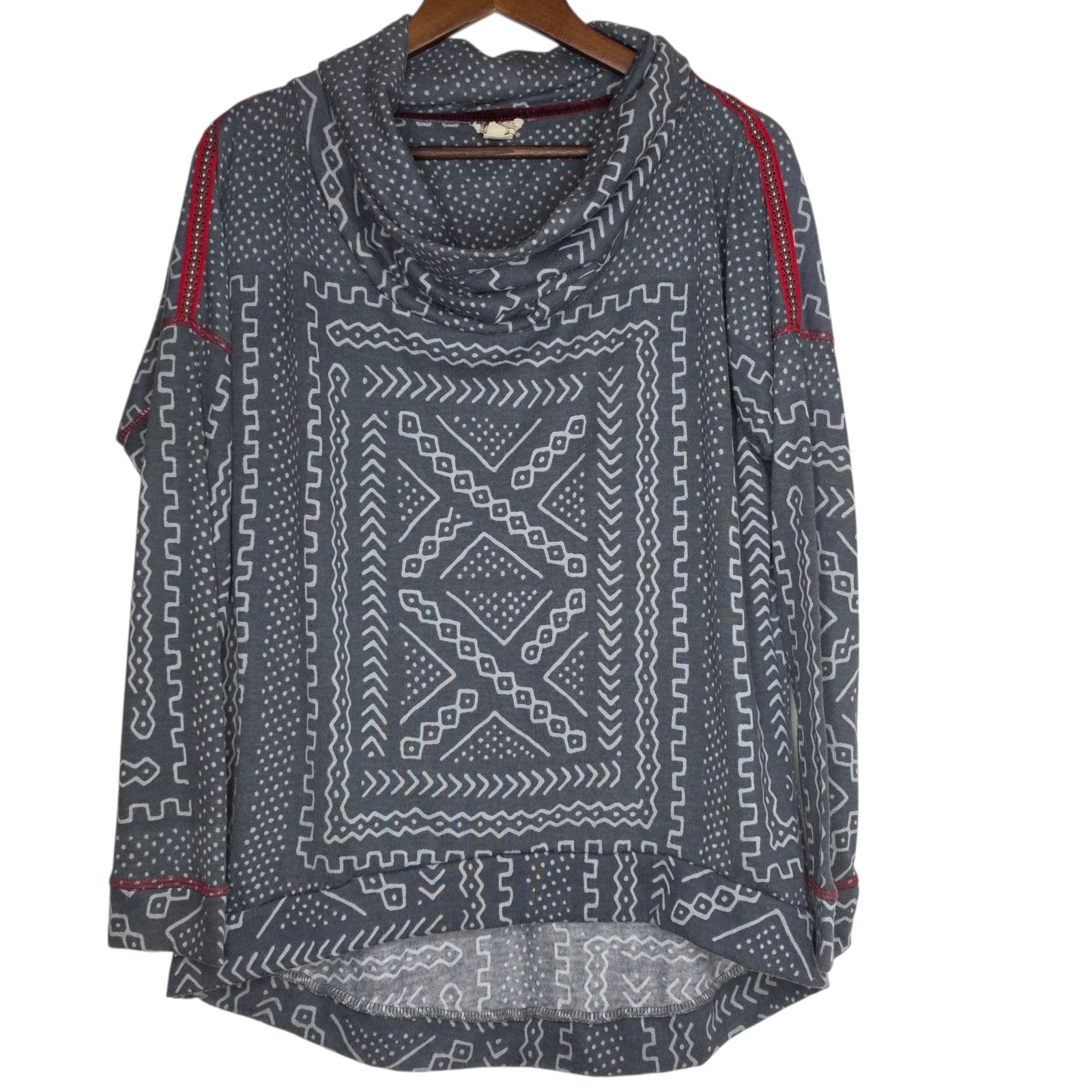 Gimmicks By BKE Geometric Long Sleeve Womens Size L Blouse with Cowl Neck