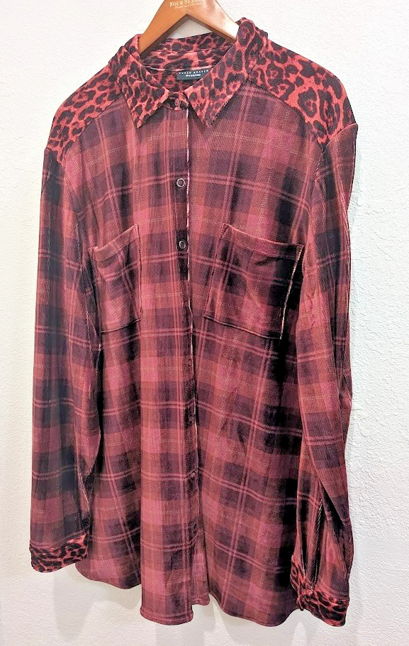 Susan Graver Weekend Snap Up Shirt Womens 2XL Burgandy Plaid Leopard Velvet Feel