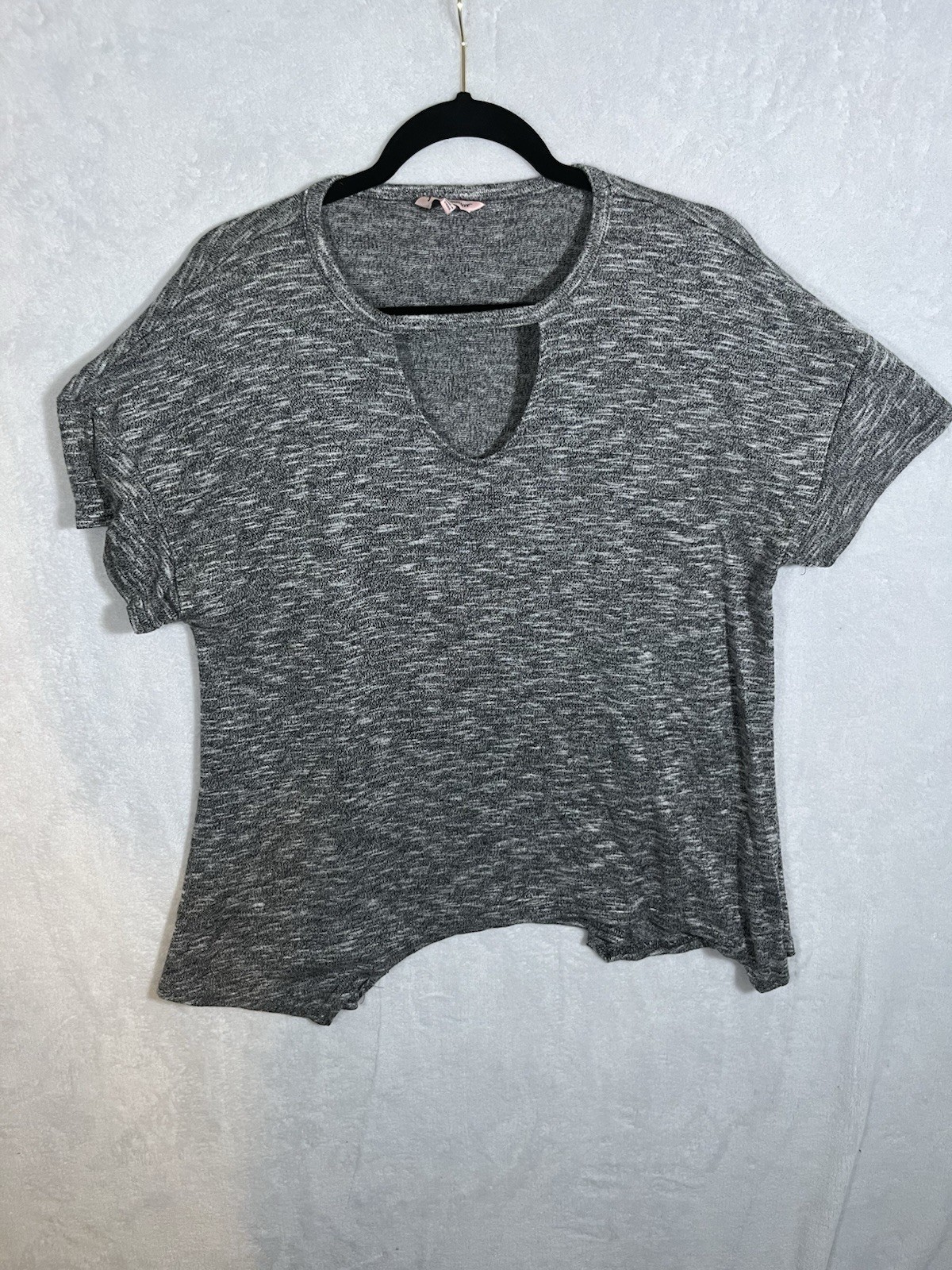 Juicy Couture Grey Heathered Cutout Sharkbite Hem Tee Flowy Tshirt Size L