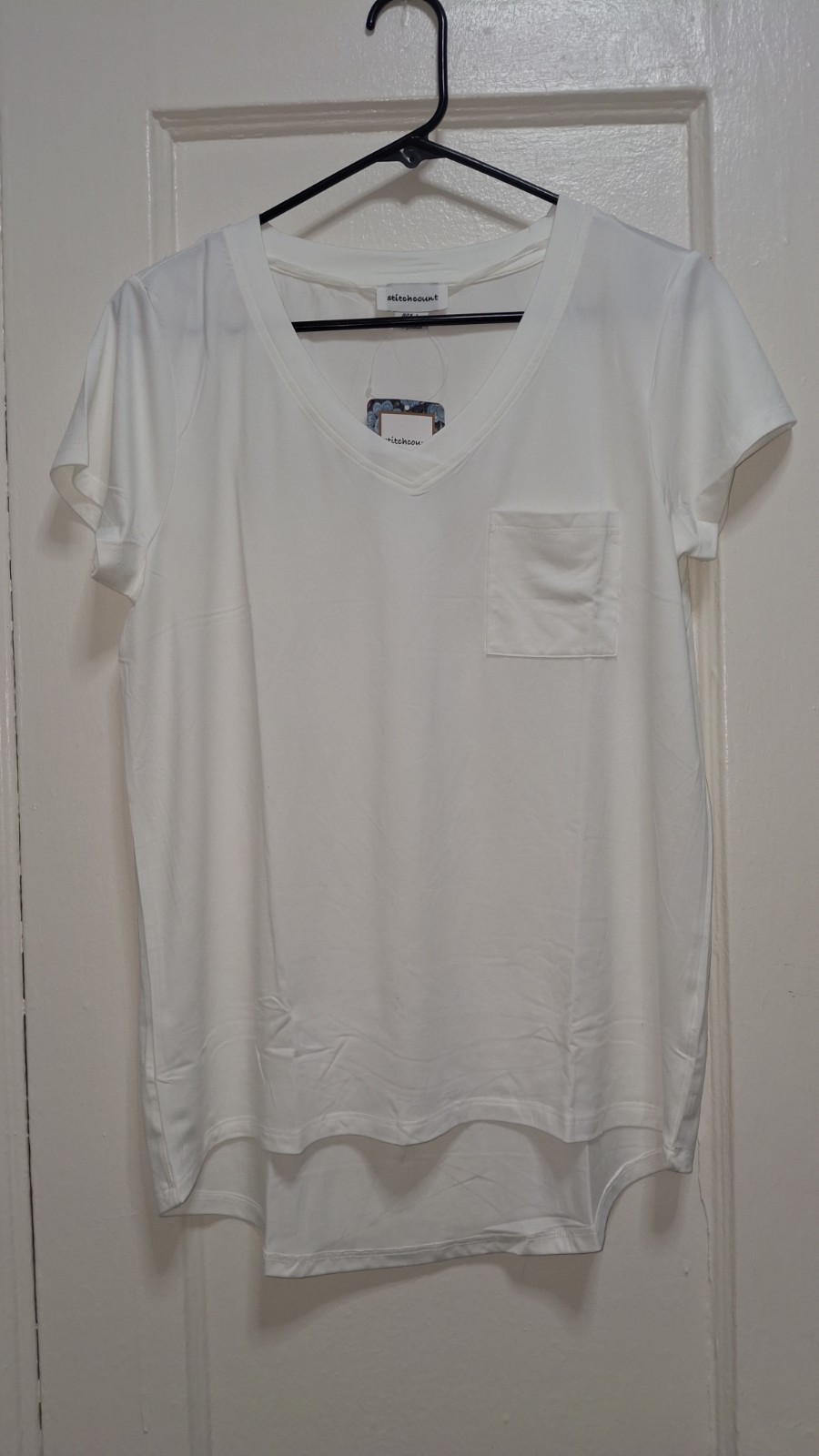 Stitchcount women’s white v-neck pocket tee S, M, L, XL soft stretch MSRP $48.99