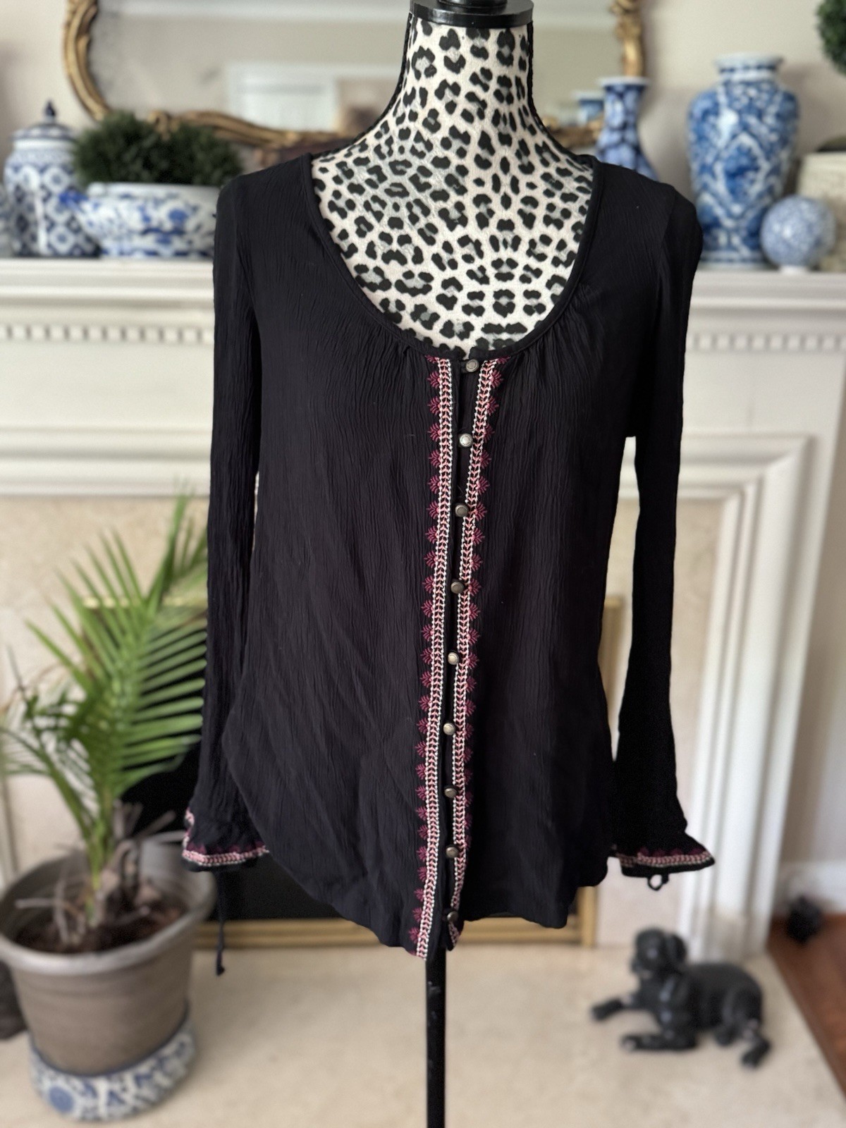 Sonoma Peasant Top Crinkle Gauze Women’s S Long Sleeve Black Embroidered Boho