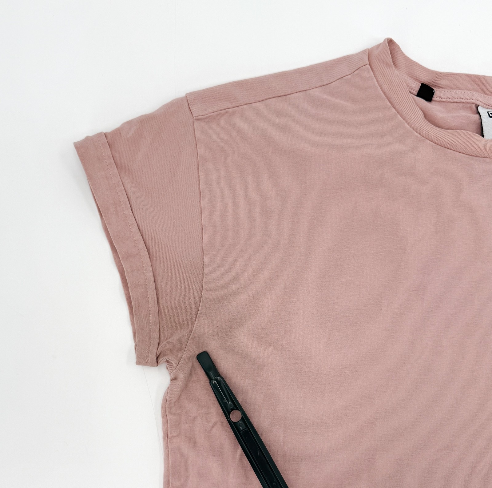 Gymshark Shirt Womens XS Pink Cropped Crewneck Logo Active Athletic Tee Top
