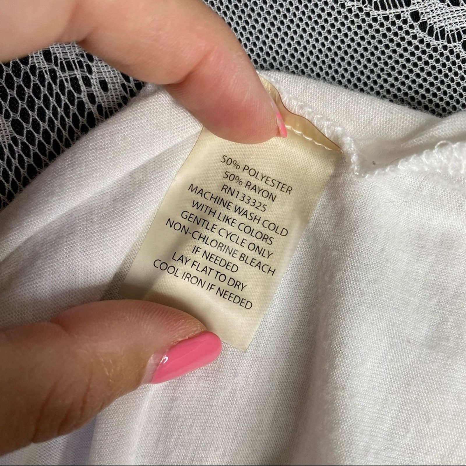 DELIA*S Woman’s 2000’s Y2K Skater Girl White Crew Neck Muscle Tee Tunic Tank S