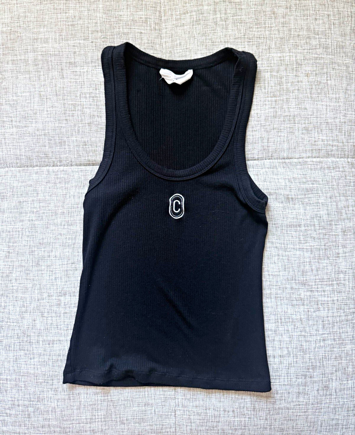Cocobebe Black Ribbed Knit Embroidered C Logo Scoop Neck Tank One Size