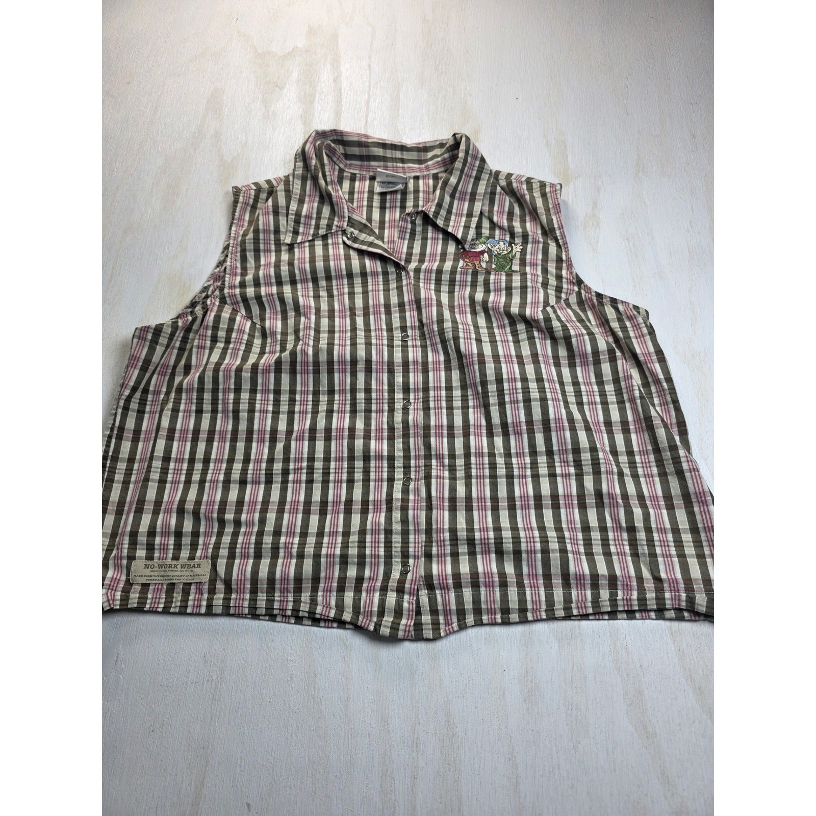 Disney Store Vintage Plaid Sleeveless Button Down Top XL Snow White Dwarfs Boho
