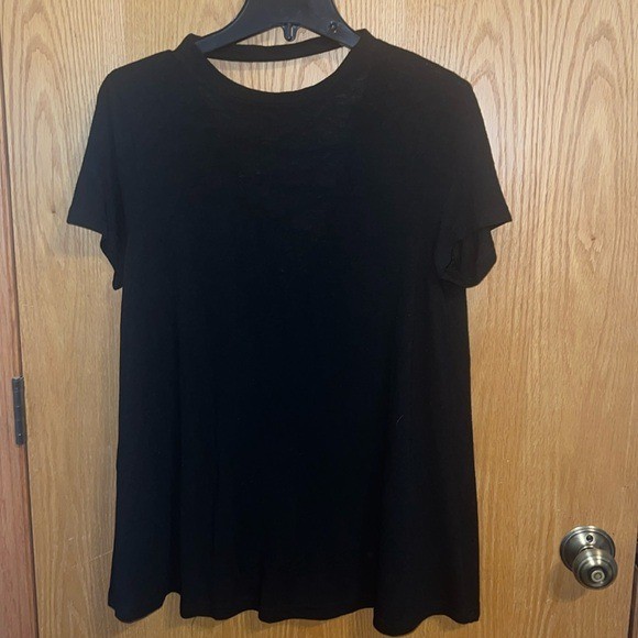 Very J Black Lace Up Choker Neck Short Sleeve Tunic Top Women NEW Size Large