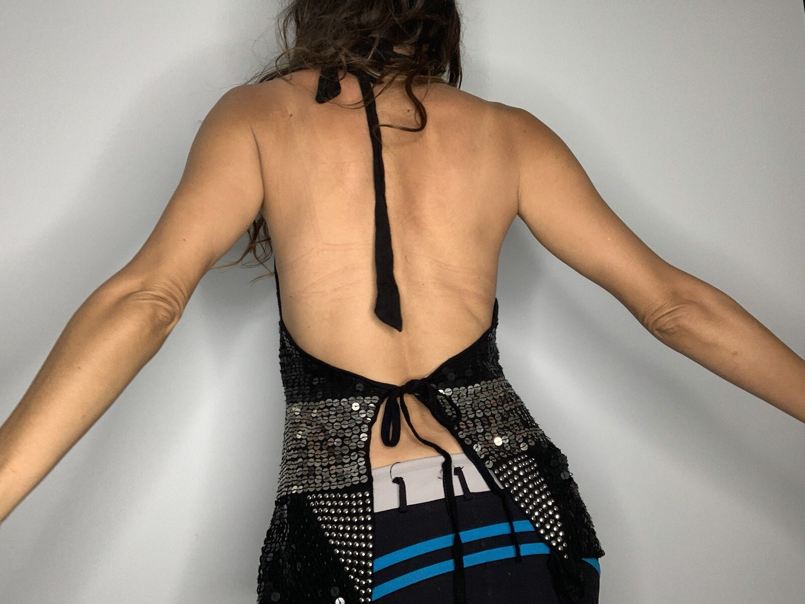 Bebe Sequined Stud Black Silver Top Open Back Sexy Club Xs Adjustable Cocktail