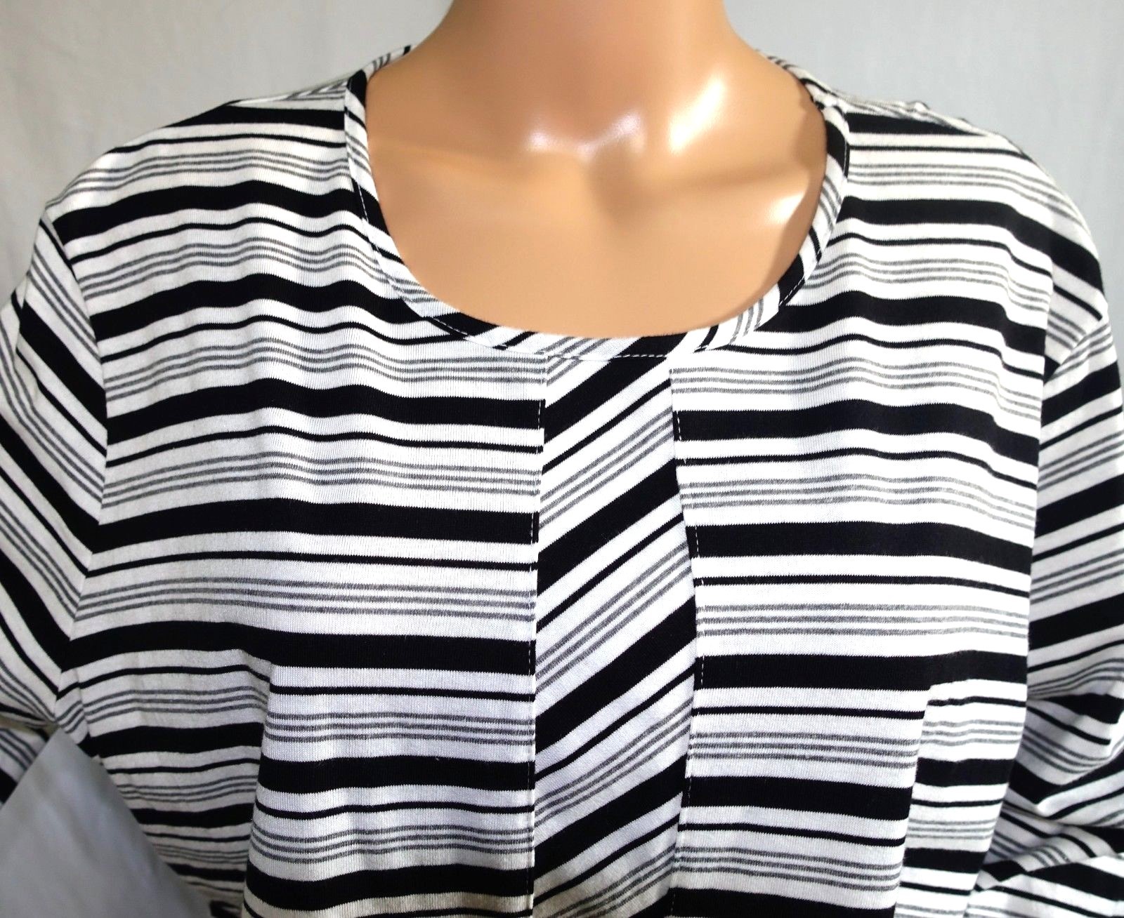 N Touch Women Plus 1x 2x 3x Black Gray Ivory Striped Sweater Top Blouse Shirt