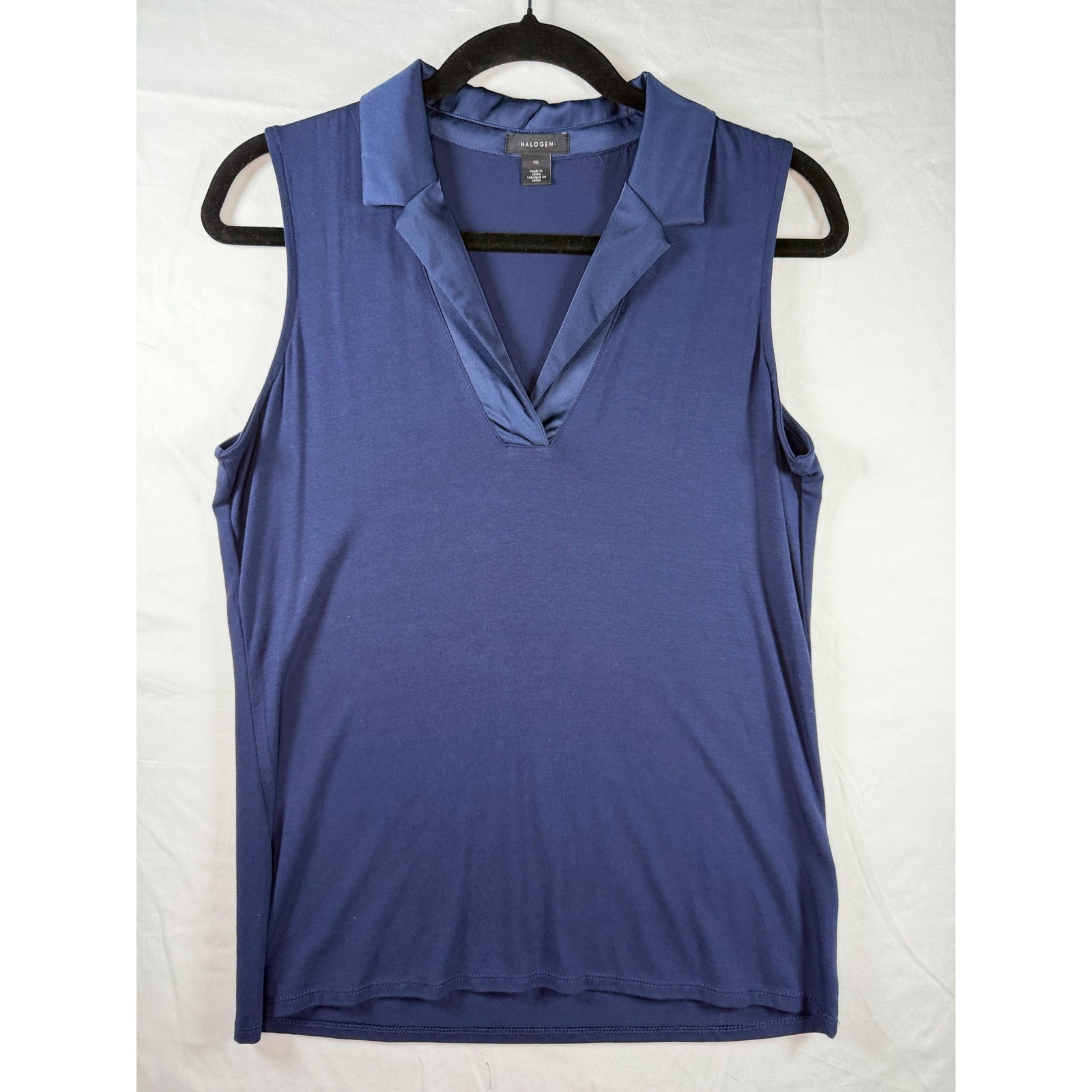 Halogen Womens Navy Blue Sleeveless Satin Trim V-Neck Knit Shell Top Size M
