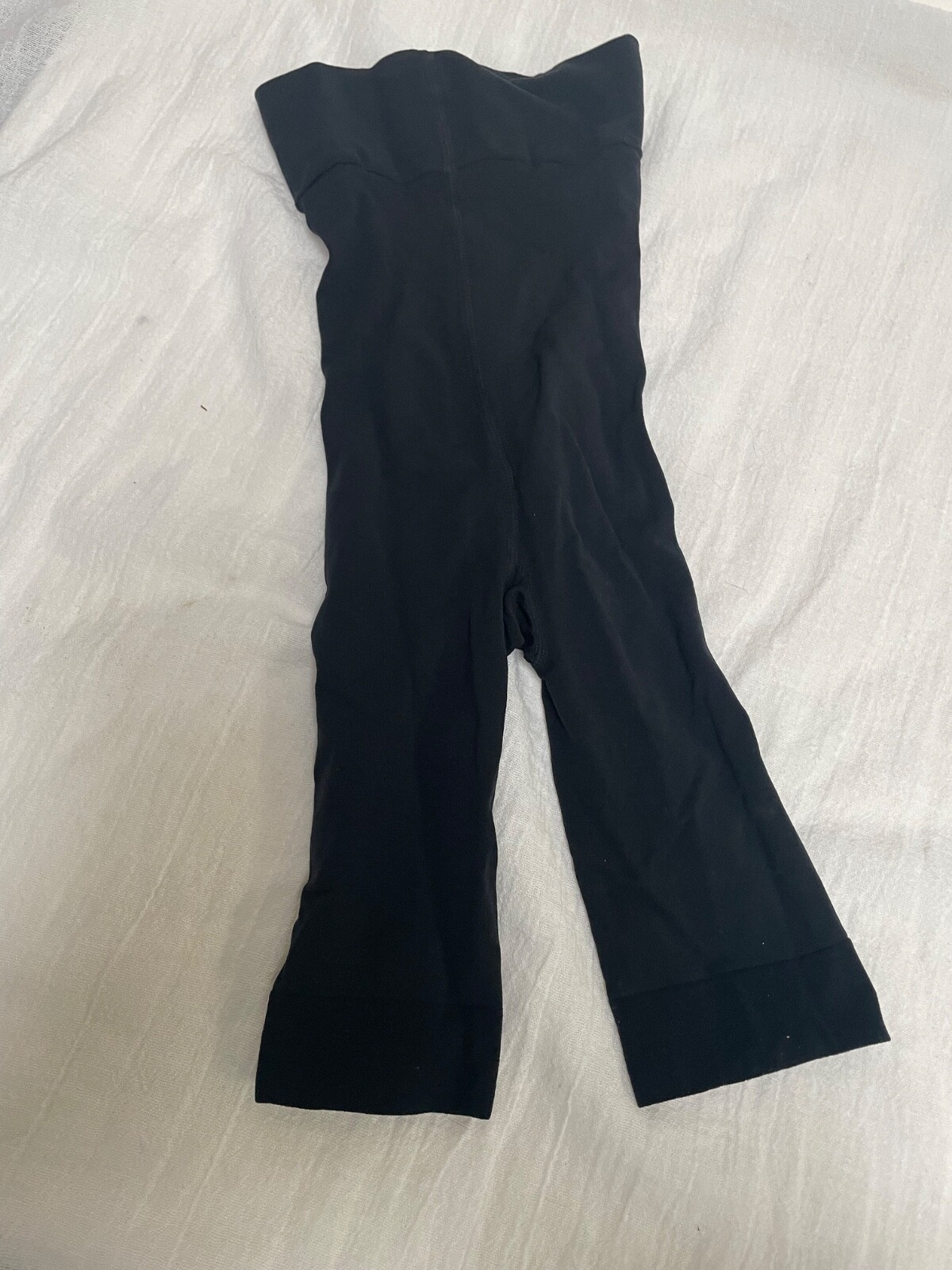 NWOT-Wolford Individual Nature Seamless Thigh Control S Black Shaping Shorts