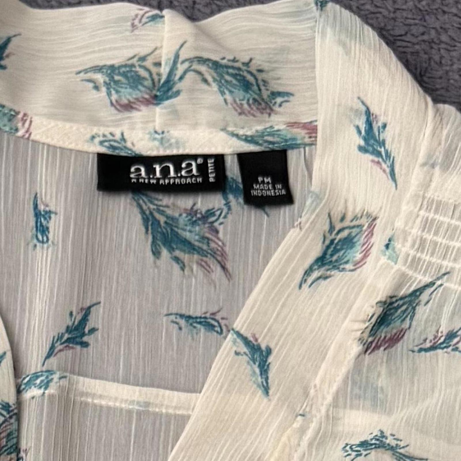 a.n.a Sheer Floral Tie Neck Sleeveless Boho Blouse – NWT- Size M Petite