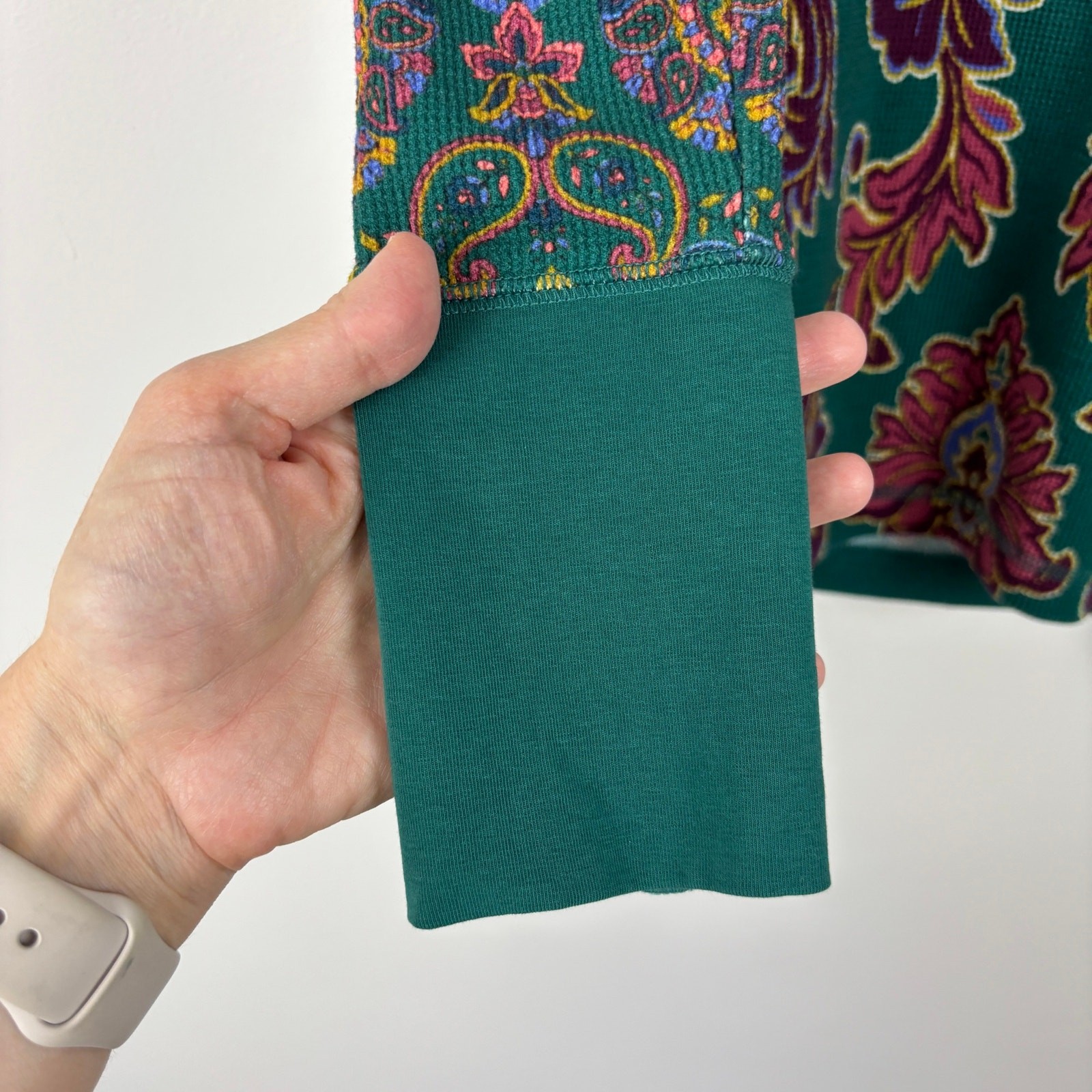 Sundance Thermal Long Sleeve Top Green Floral Paisley Small