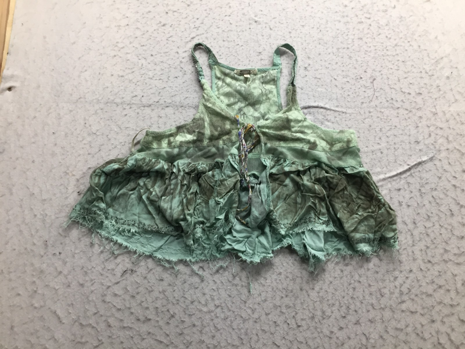 Gimmicks By BKE Tank Blouse Womens M Medium Green Brown Flower Frilly Lace Back