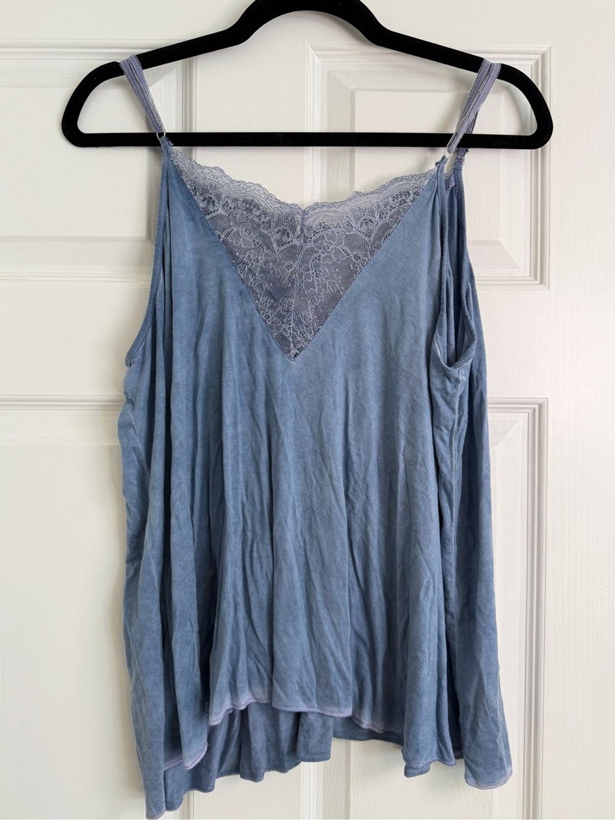 POL Blue Lace Trim Flowy Cami Tank Top Periwinkle Blue Size S